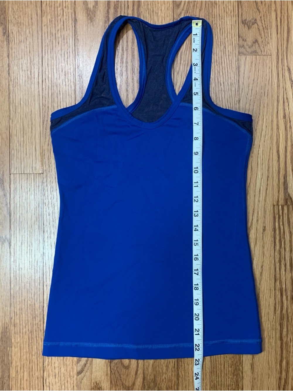 Lululemon Vintage Mesh Racerback Tank Royal Blue Navy Run Gym Size 4 - Picture 4 of 4